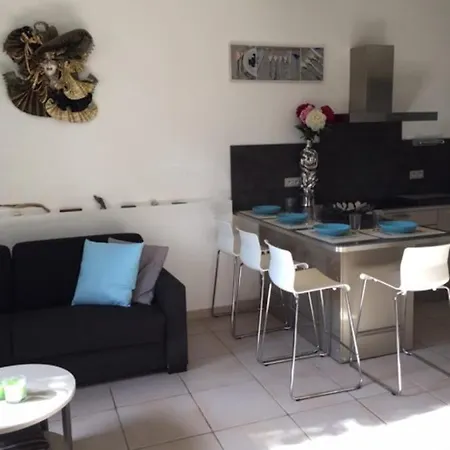 Appartement La Perle Marine 3 *